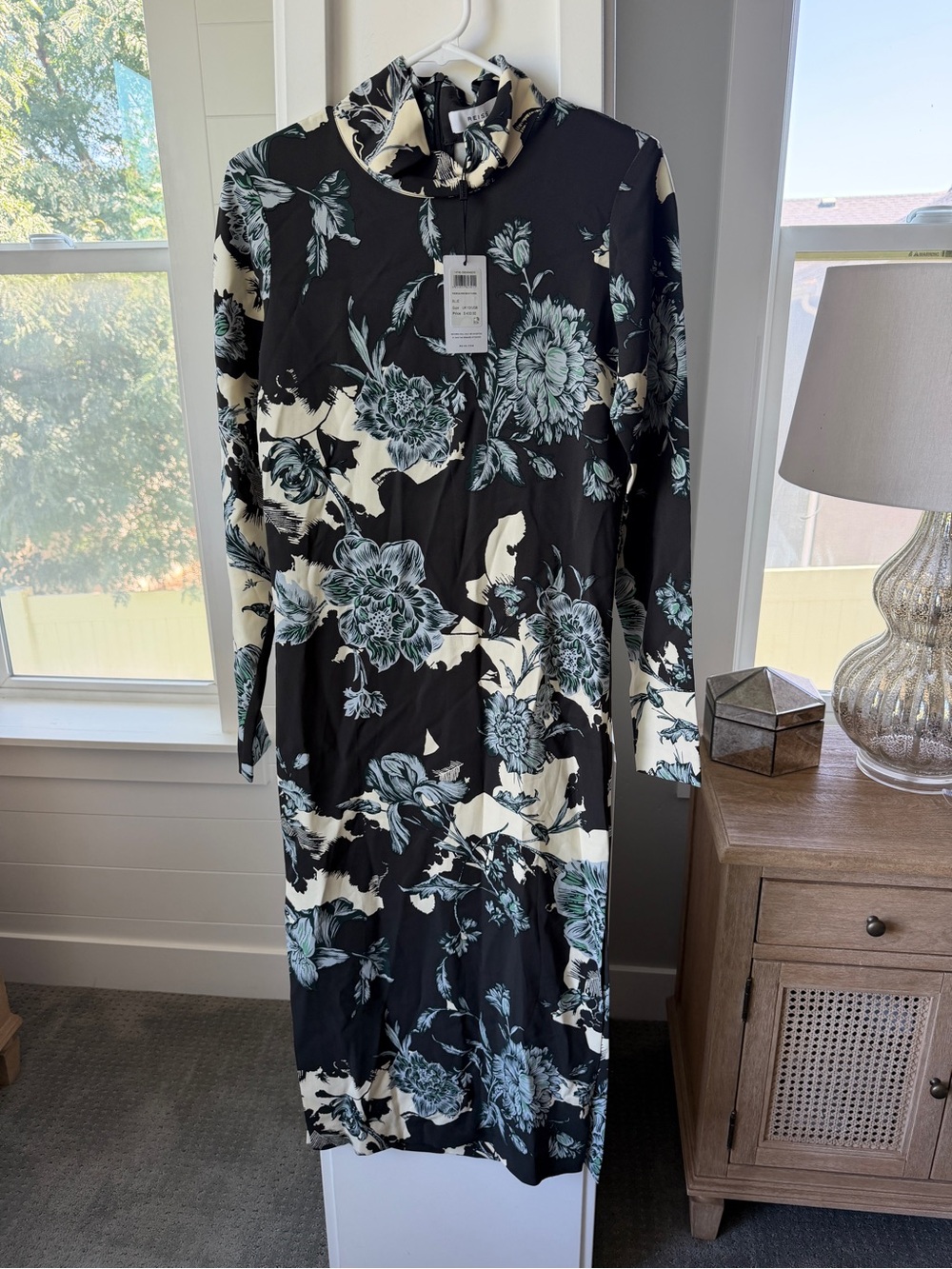 NWT Reiss Theresa Floral High Neck Long Sleeve Midi Dress US 6 $430 - Picture 2 of 9